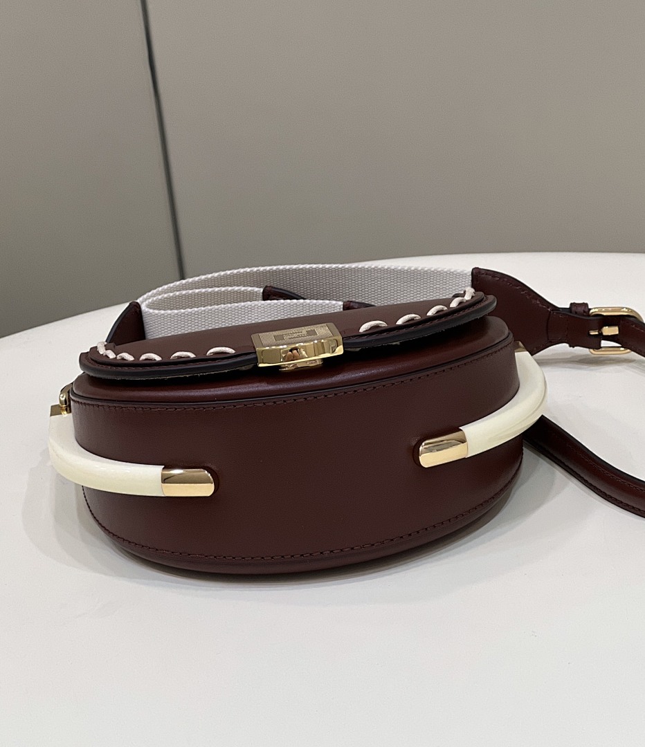 80008A19cm1750733267000 9