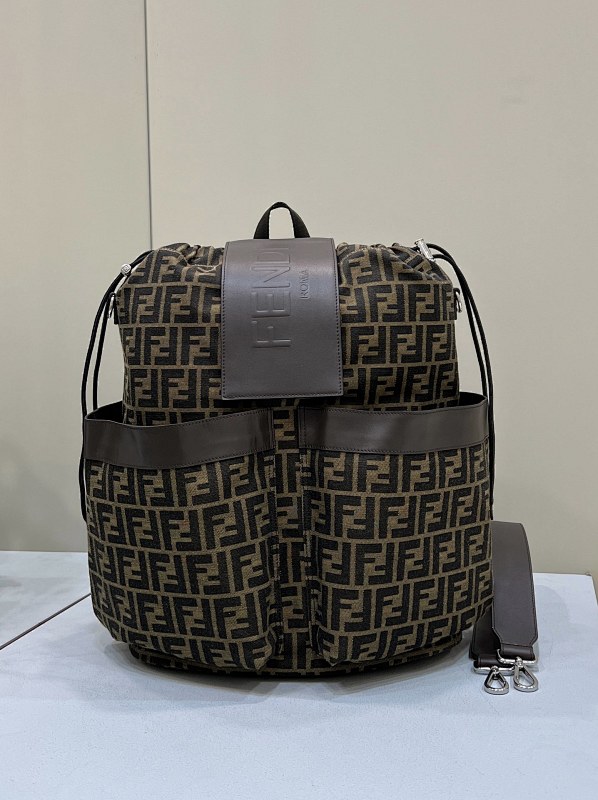 ★Fendi★【Nickloe】