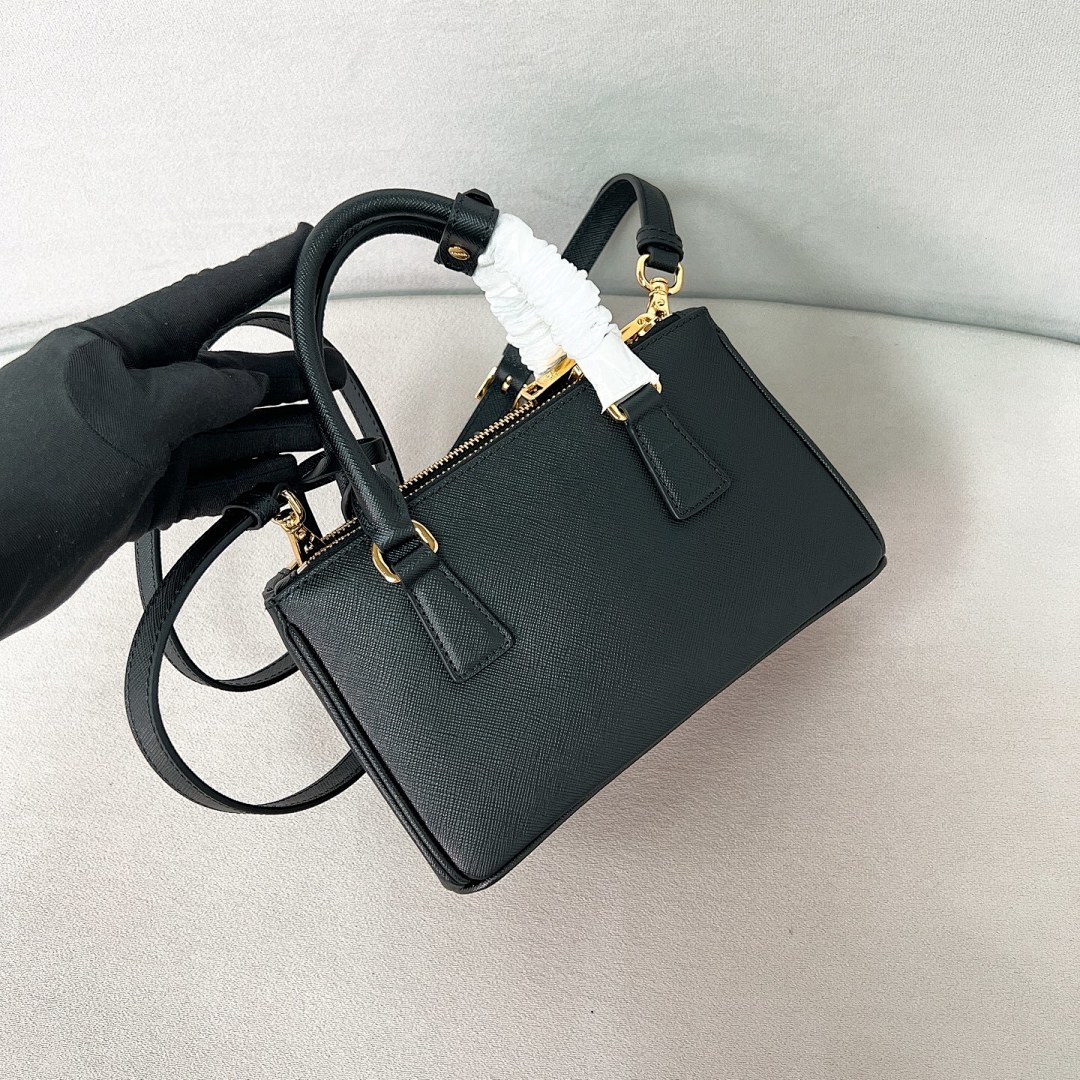 P1600 - 1BA916 9