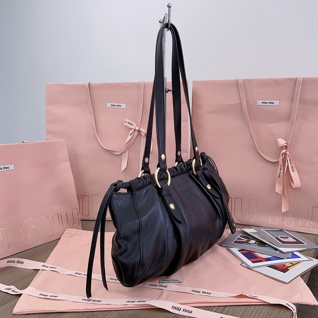 P1500 - 5BG289 9