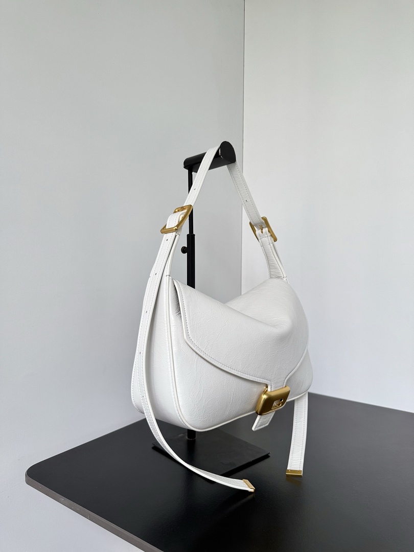 P2000 - 71265_CM_1 9