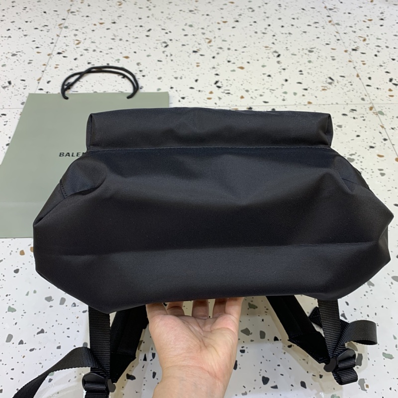 P920 -  BALEN双肩背包 8