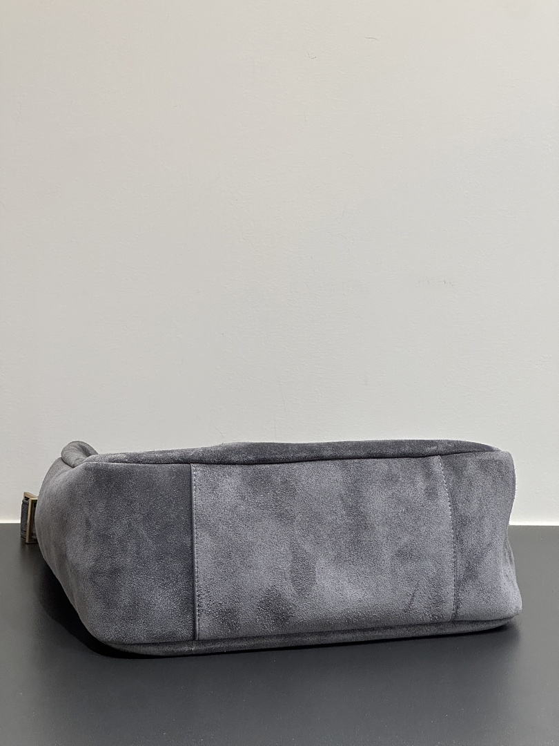P1450 - 753837_CM_1 9