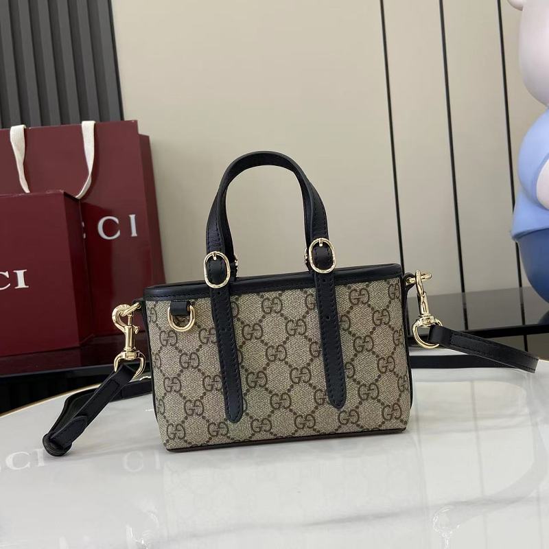P960 - 855491_CM_2 12