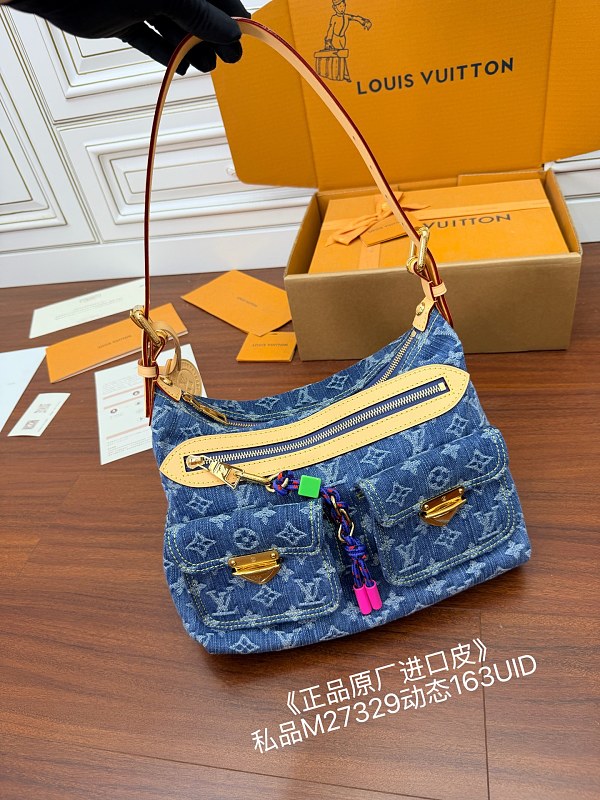 P1800 - 27329 17